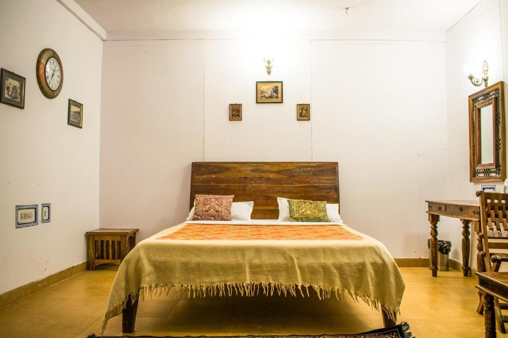 Room image 3