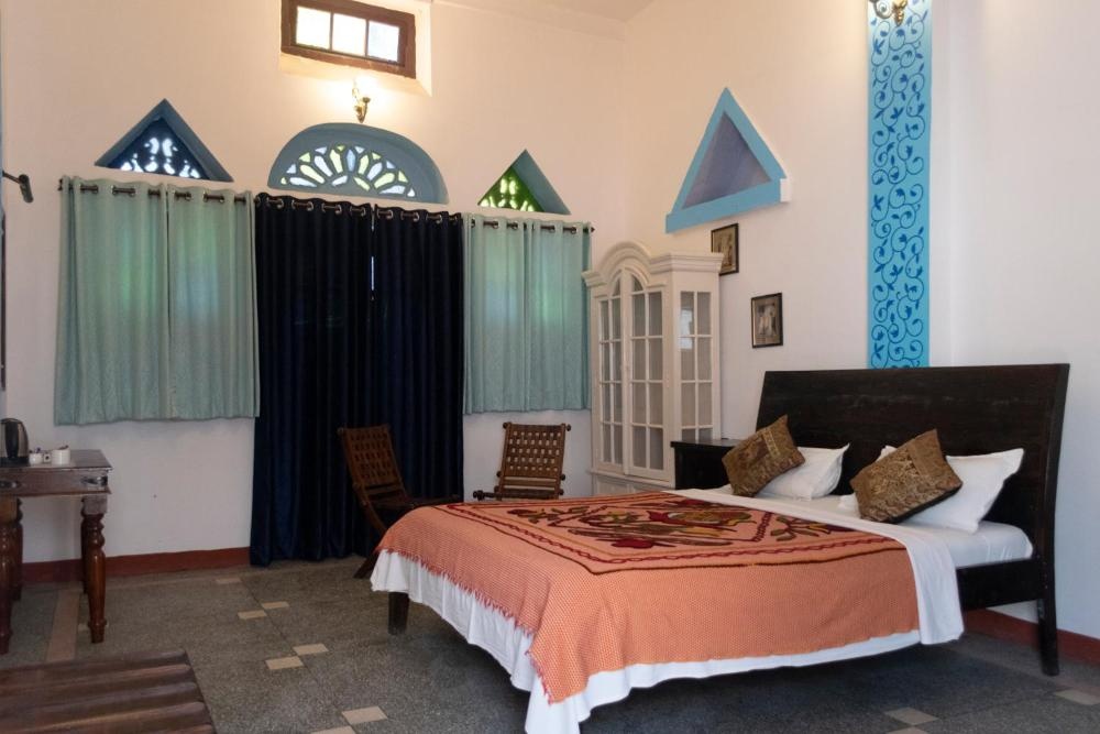 Room image 2
